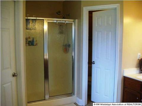 10849 Sullivan Rd, Hernando, MS 38632 photo 12