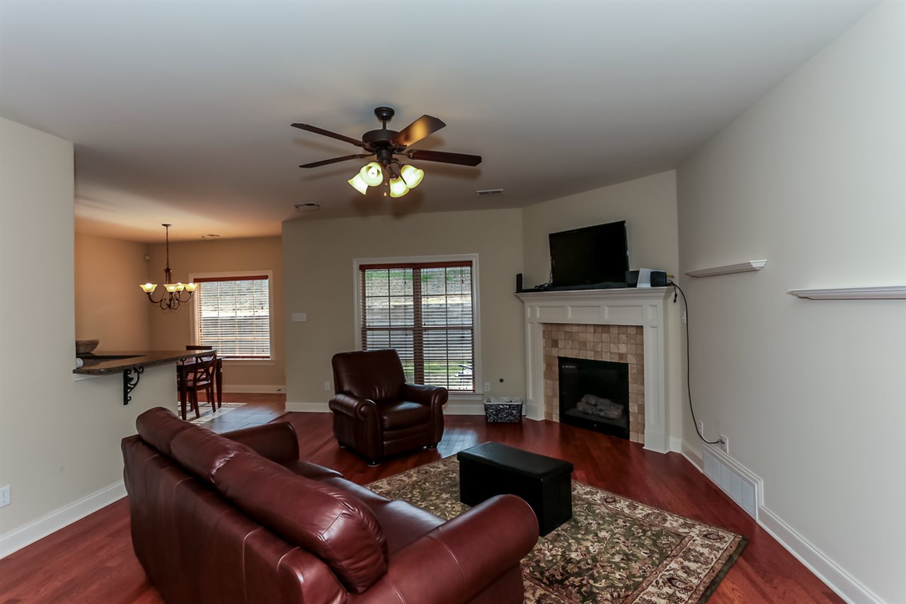 1276 Raindrop Dr, Collierville, TN 38017 photo 4