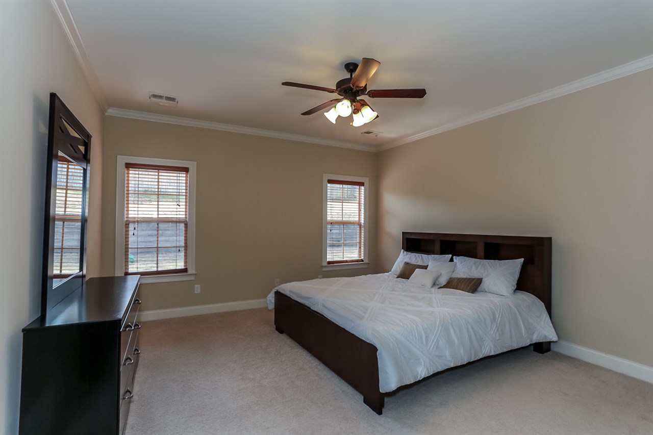 1276 Raindrop Dr, Collierville, TN 38017 photo 13