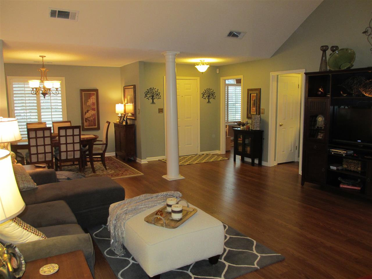 7921 Claredale Dr, Bartlett, TN 38133 photo 5