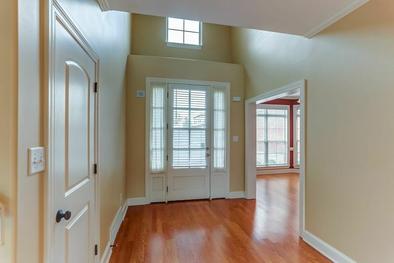 133 E Porter Run Dr, Collierville, TN 38017 photo 4