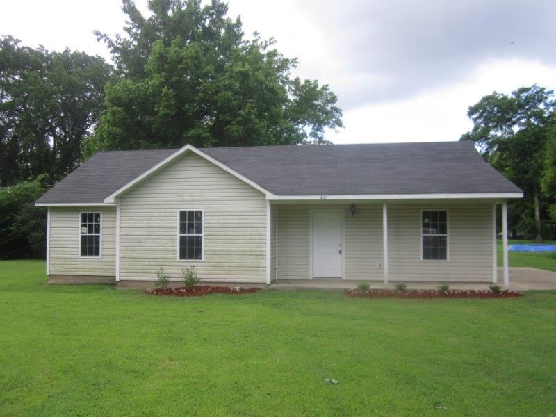 231 E Mcfarlin Ave, Henning, TN 38041 photo 1