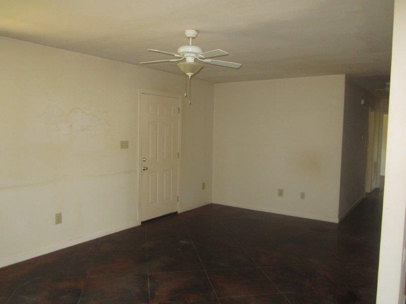 231 E Mcfarlin Ave, Henning, TN 38041 photo 4