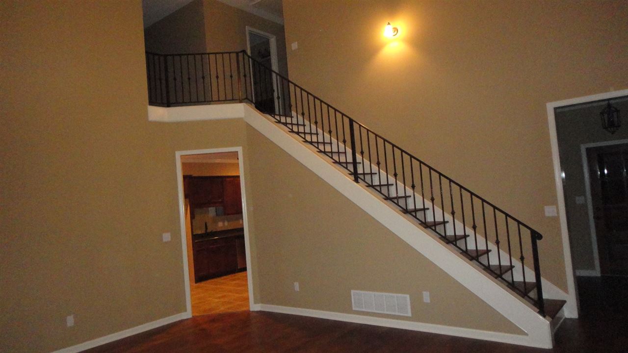 7901 Pips Ridge Ln, Bartlett, TN 38133 photo 4