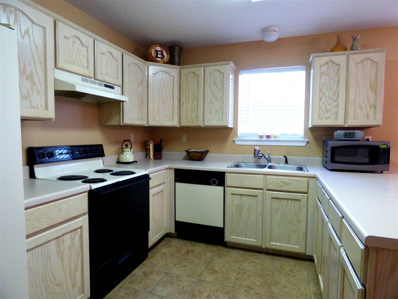2974 Lauren Dr, Bartlett, TN 38133 photo 6