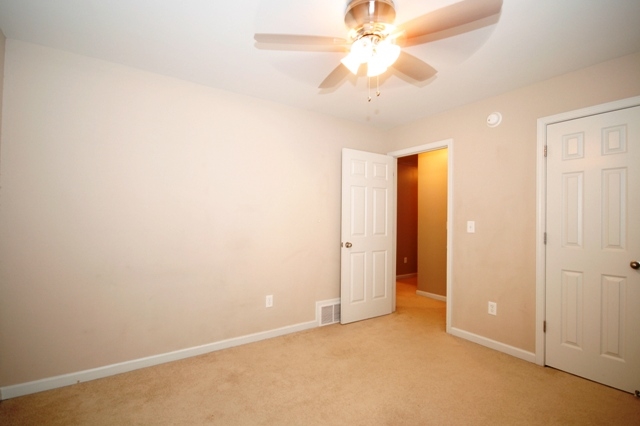 1379 Down River Dr, Memphis, TN 38103 photo 16