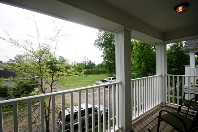 1379 Down River Dr, Memphis, TN 38103 photo 2