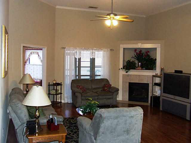 3376 Wolf Shadow Ln, Bartlett, TN 38133 photo 3