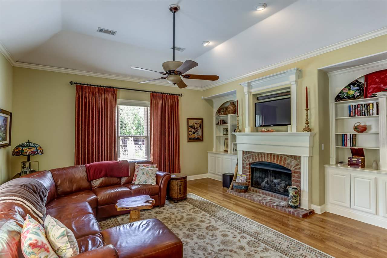 1663 De Haig Dr, Collierville, TN 38017 photo 3