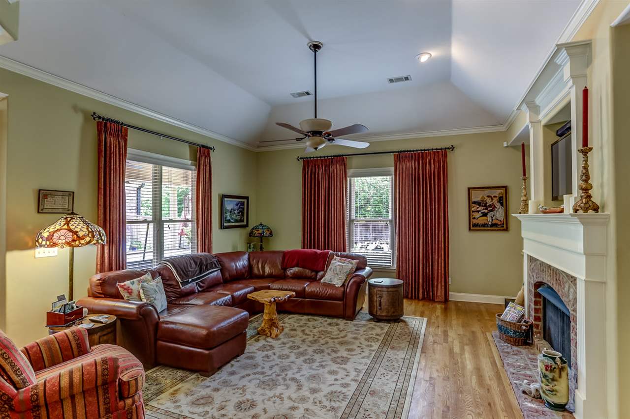 1663 De Haig Dr, Collierville, TN 38017 photo 4