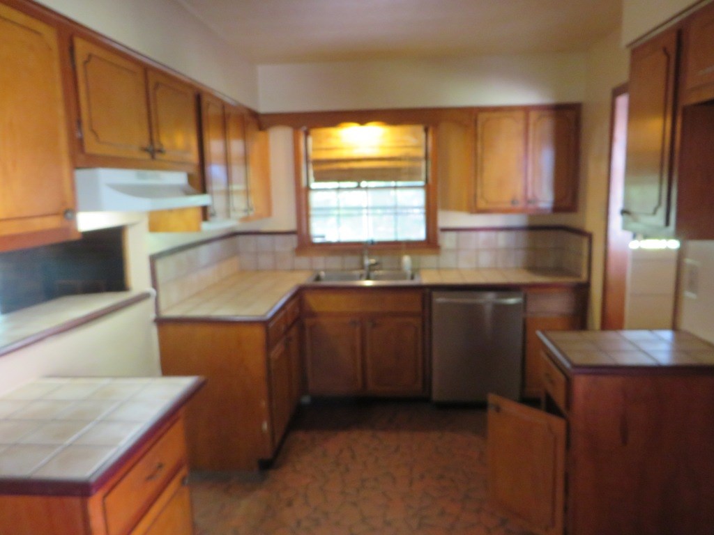 3270 Powers Rd, Memphis, TN 38128 photo 5