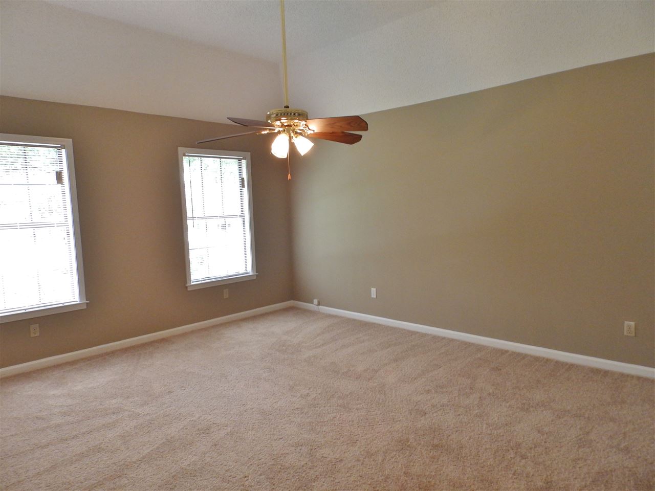 8102 Sara Jane Ln, Bartlett, TN 38133 photo 14