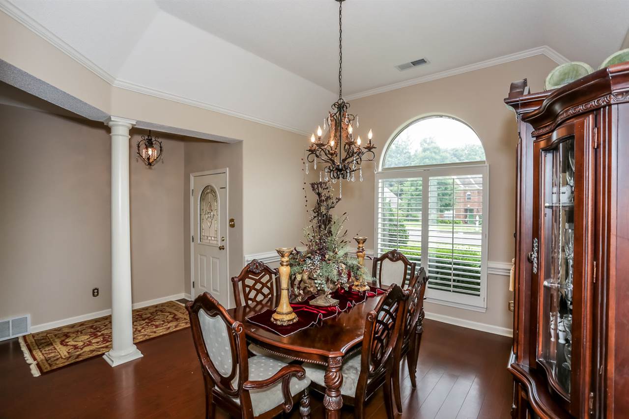 8490 Wolf Pine Ln, Bartlett, TN 38133 photo 3