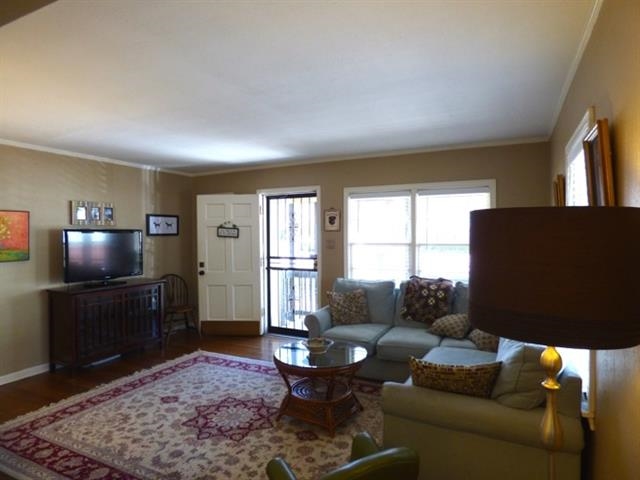 3905 Lytle Cir, Memphis, TN 38122 photo 2