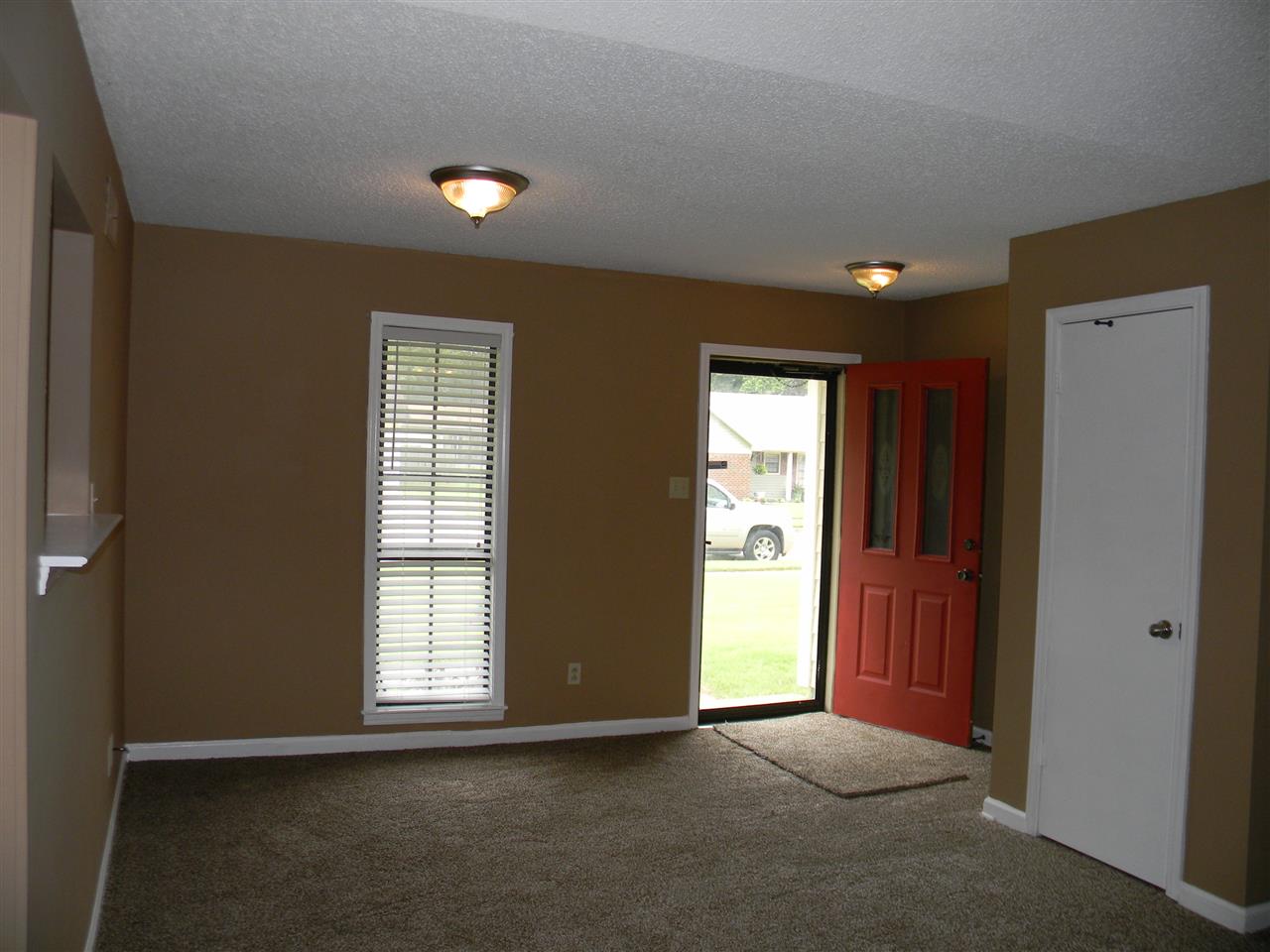 6392 Barwick Dr, Bartlett, TN 38134 photo 6