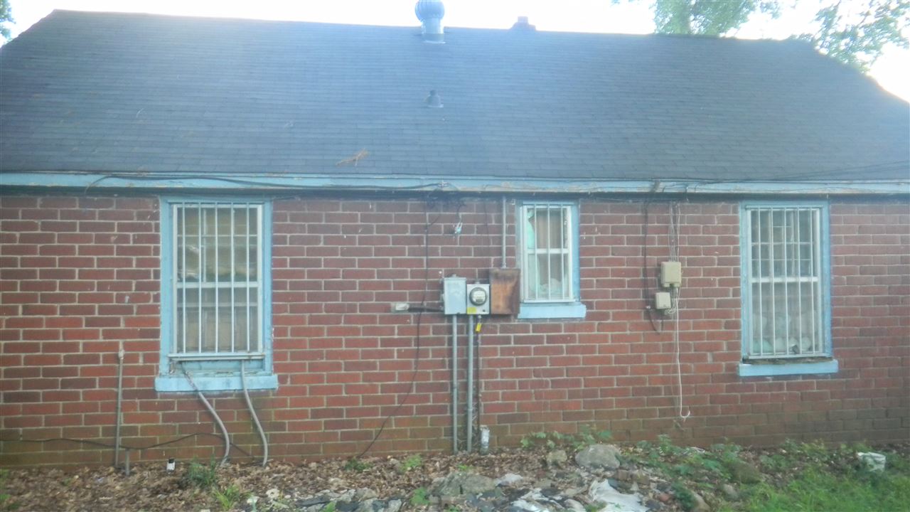 834 E Davant Ave, Memphis, TN 38106 photo 19