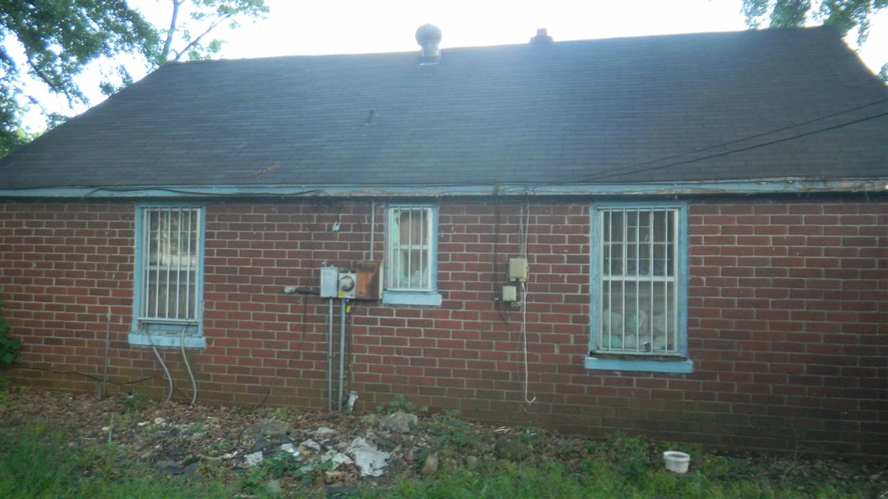 834 E Davant Ave, Memphis, TN 38106 photo 18