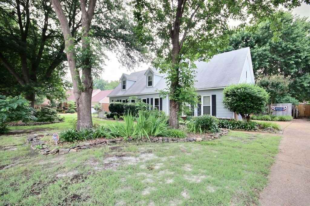 656 Silverman Dr, Collierville, TN 38017 photo 2