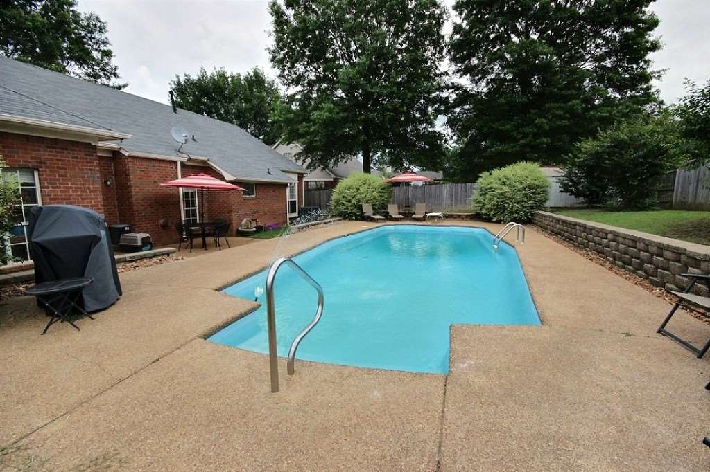 329 E White Dr, Collierville, TN 38017 photo 19