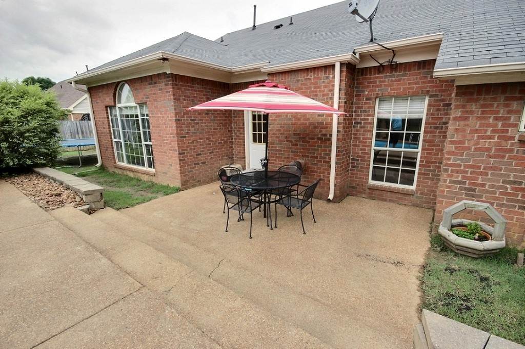 329 E White Dr, Collierville, TN 38017 photo 22