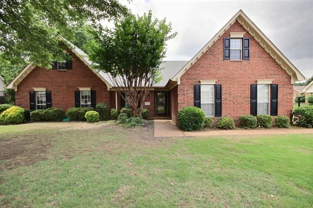 329 E White Dr, Collierville, TN 38017 photo 23