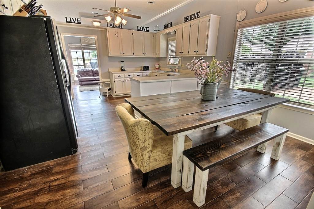 329 E White Dr, Collierville, TN 38017 photo 6