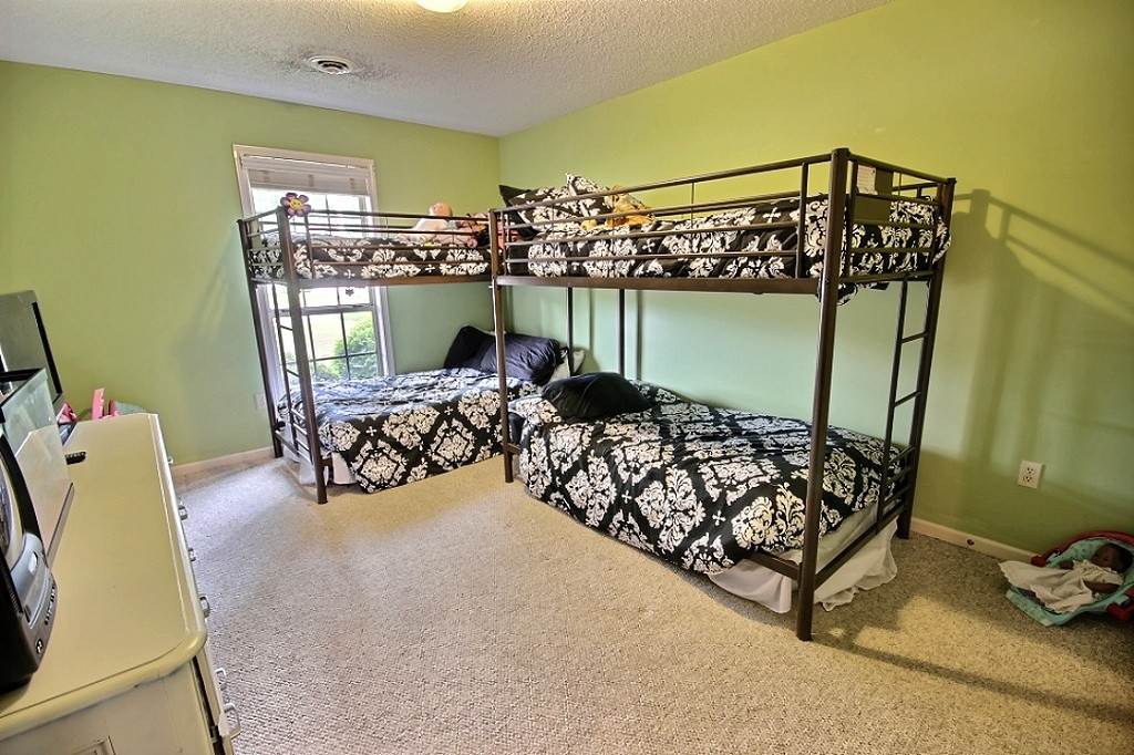 329 E White Dr, Collierville, TN 38017 photo 16