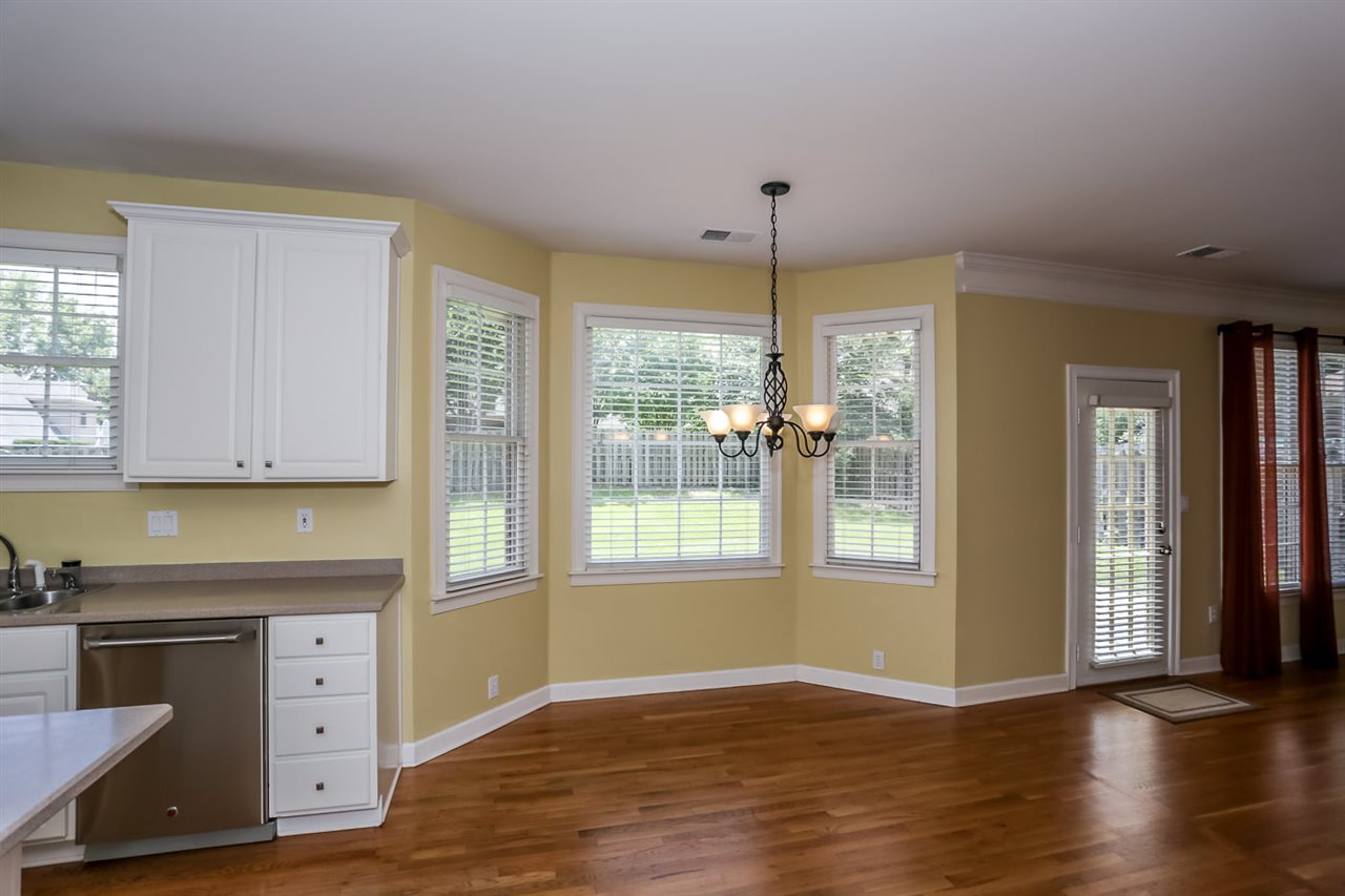 1747 Dymoke Dr, Collierville, TN 38017 photo 9
