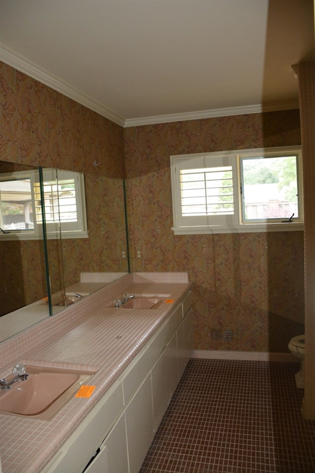 135 E Cherry Rd, Memphis, TN 38117 photo 6