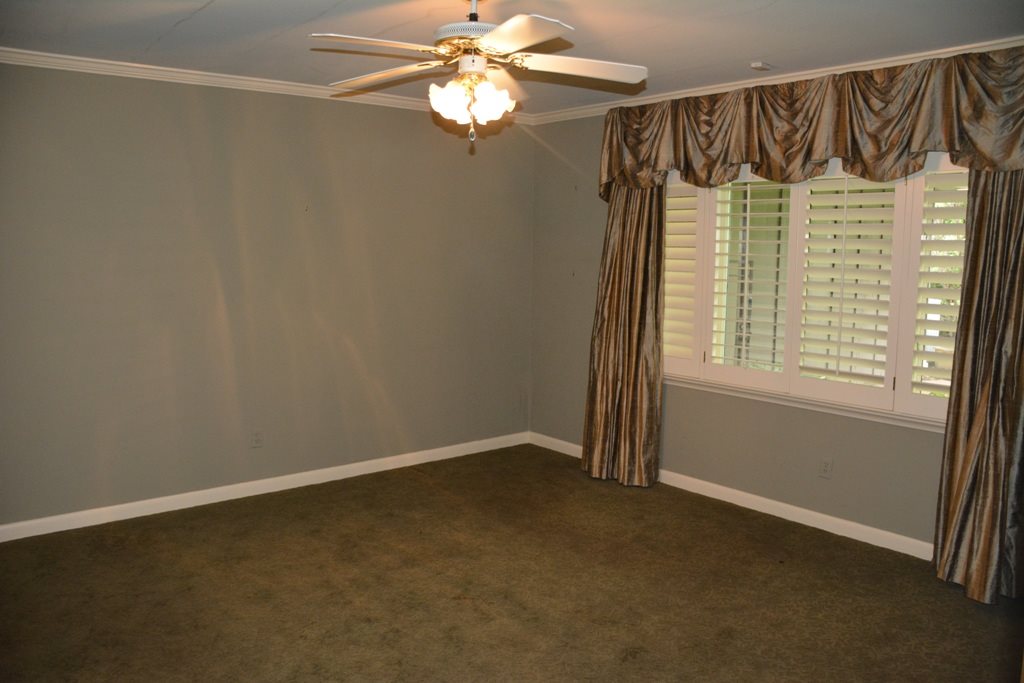 135 E Cherry Rd, Memphis, TN 38117 photo 9