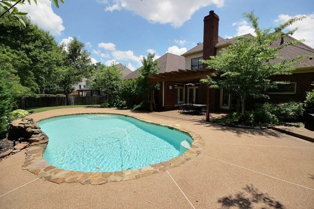 918 Stone Hedge Cv, Collierville, TN 38017 photo 2
