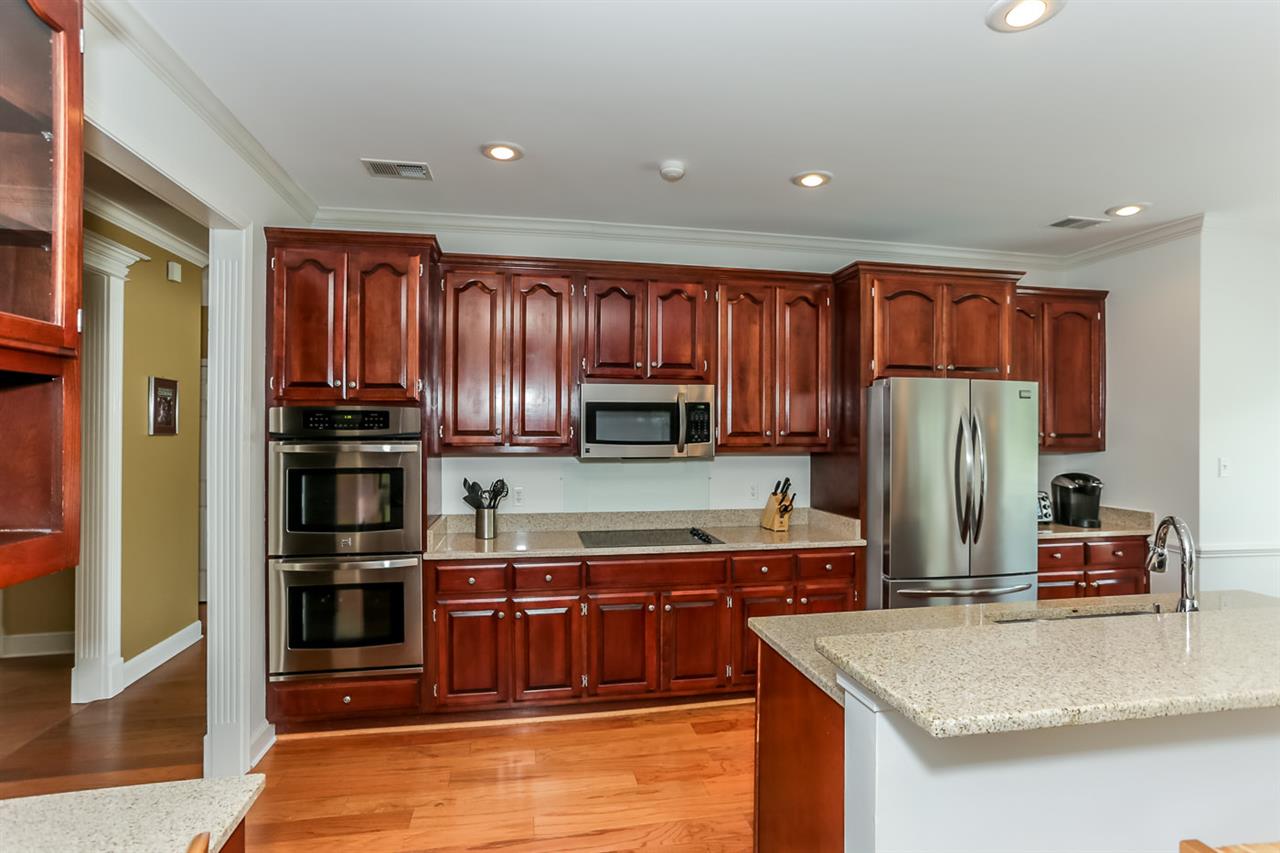 765 Roe Hampton Ct, Collierville, TN 38017 photo 9