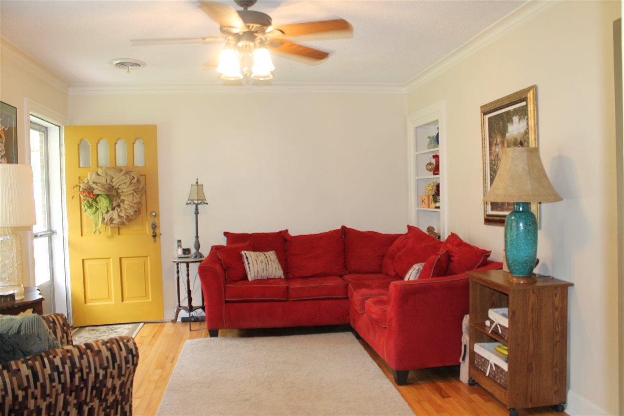 162 Plainview St, Memphis, TN 38111 photo 2