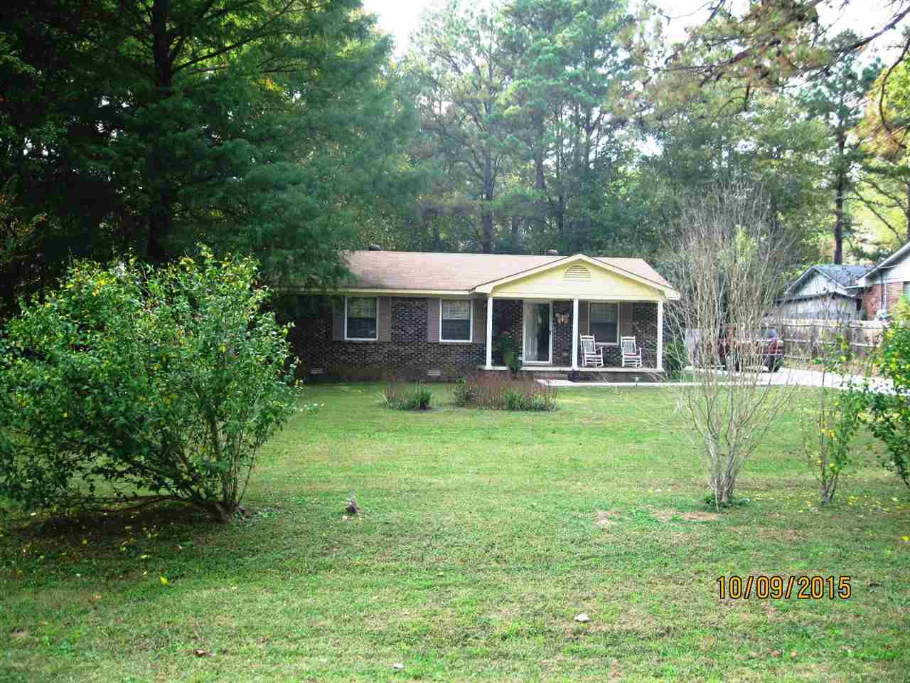 302 Mitchell St, Selmer, TN 38375 photo 1