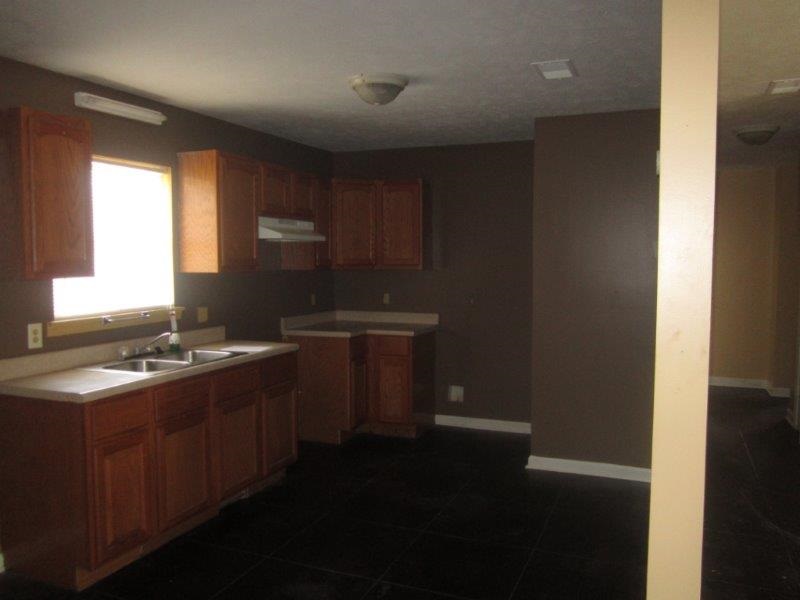 107 Stout Cv, Covington, TN 38019 photo 4