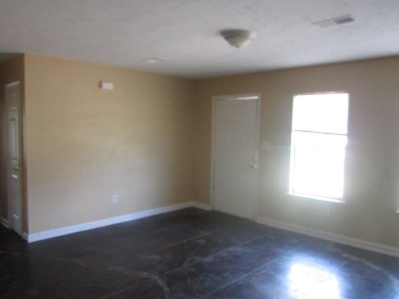 107 Stout Cv, Covington, TN 38019 photo 5