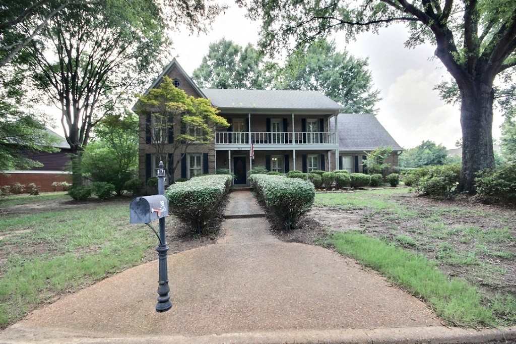 961 Winleaf Dr, Collierville, TN 38017 photo 1