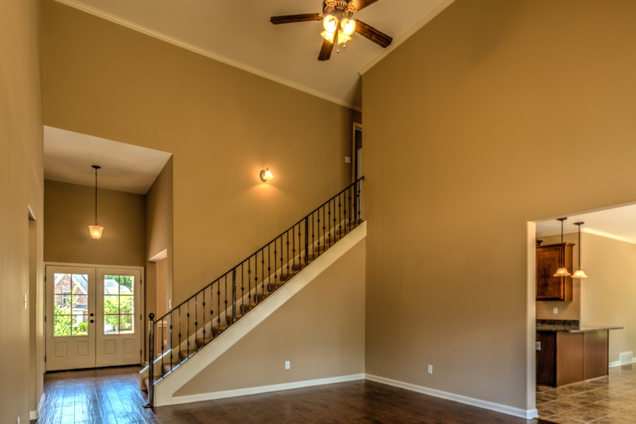9170 S Stonedale Dr, Cordova, TN 38018 photo 8