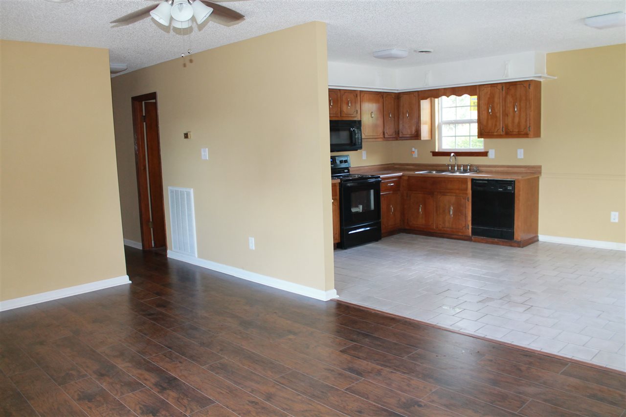 76 Don St, Covington, TN 38019 photo 14