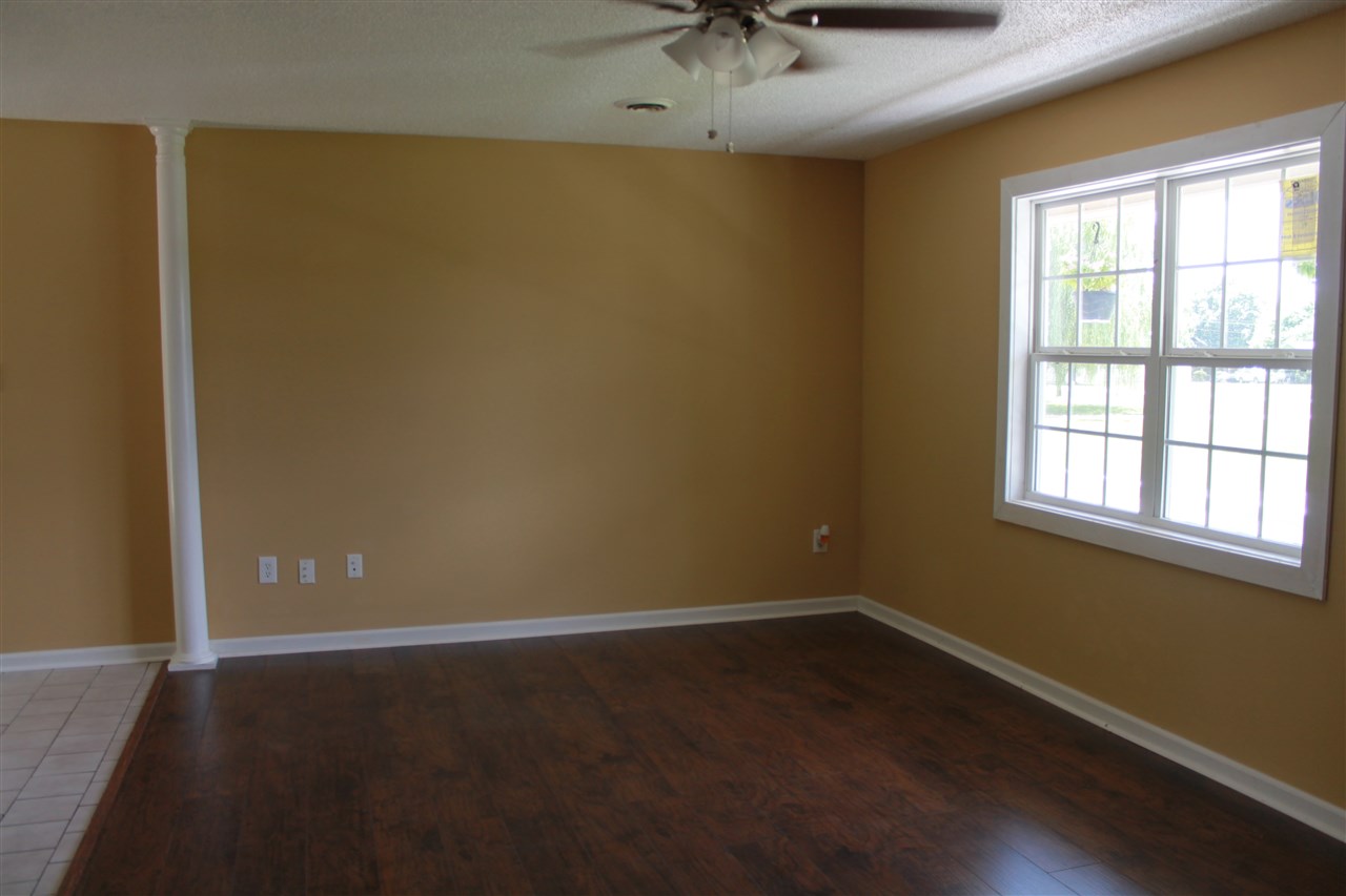 76 Don St, Covington, TN 38019 photo 3