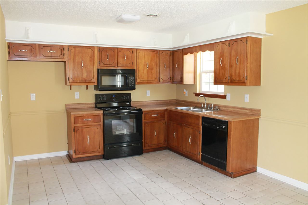 76 Don St, Covington, TN 38019 photo 4