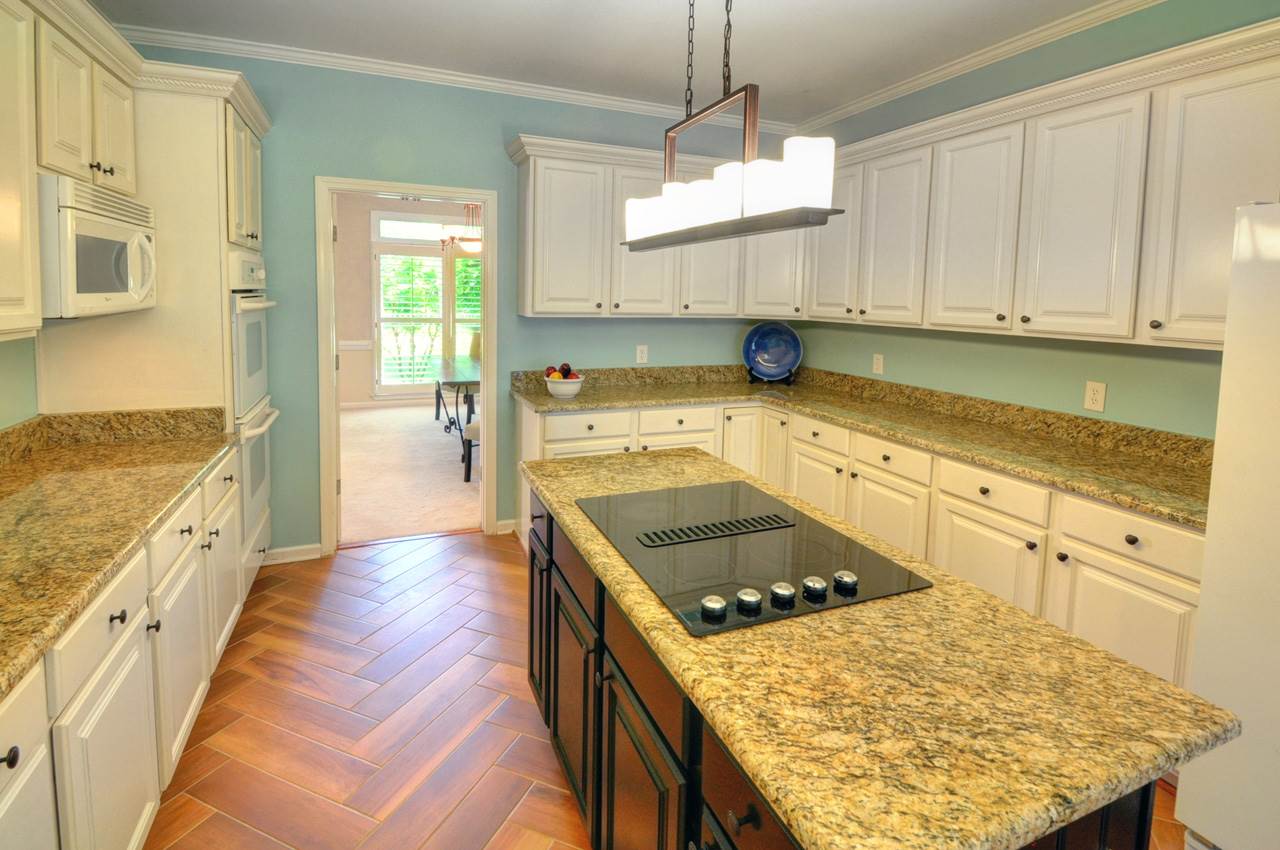984 Collingham Cv, Collierville, TN 38017 photo 6
