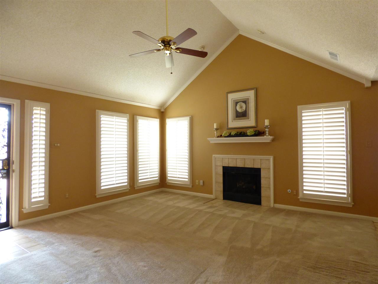 7431 Overcreek Ln, Bartlett, TN 38133 photo 5