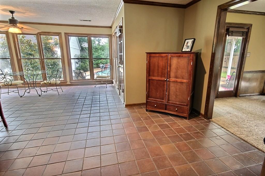 281 E Nolley Dr, Collierville, TN 38017 photo 11