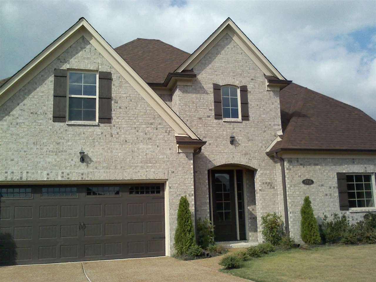 8716 Stony Glen Dr, Bartlett, TN 38133 photo 1