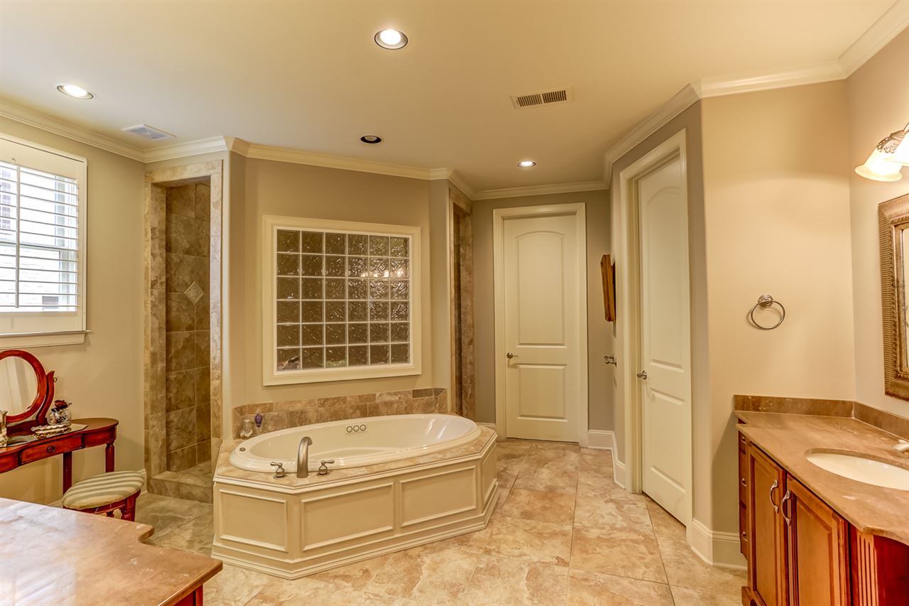 1205 Braystone Trl, Collierville, TN 38017 photo 15