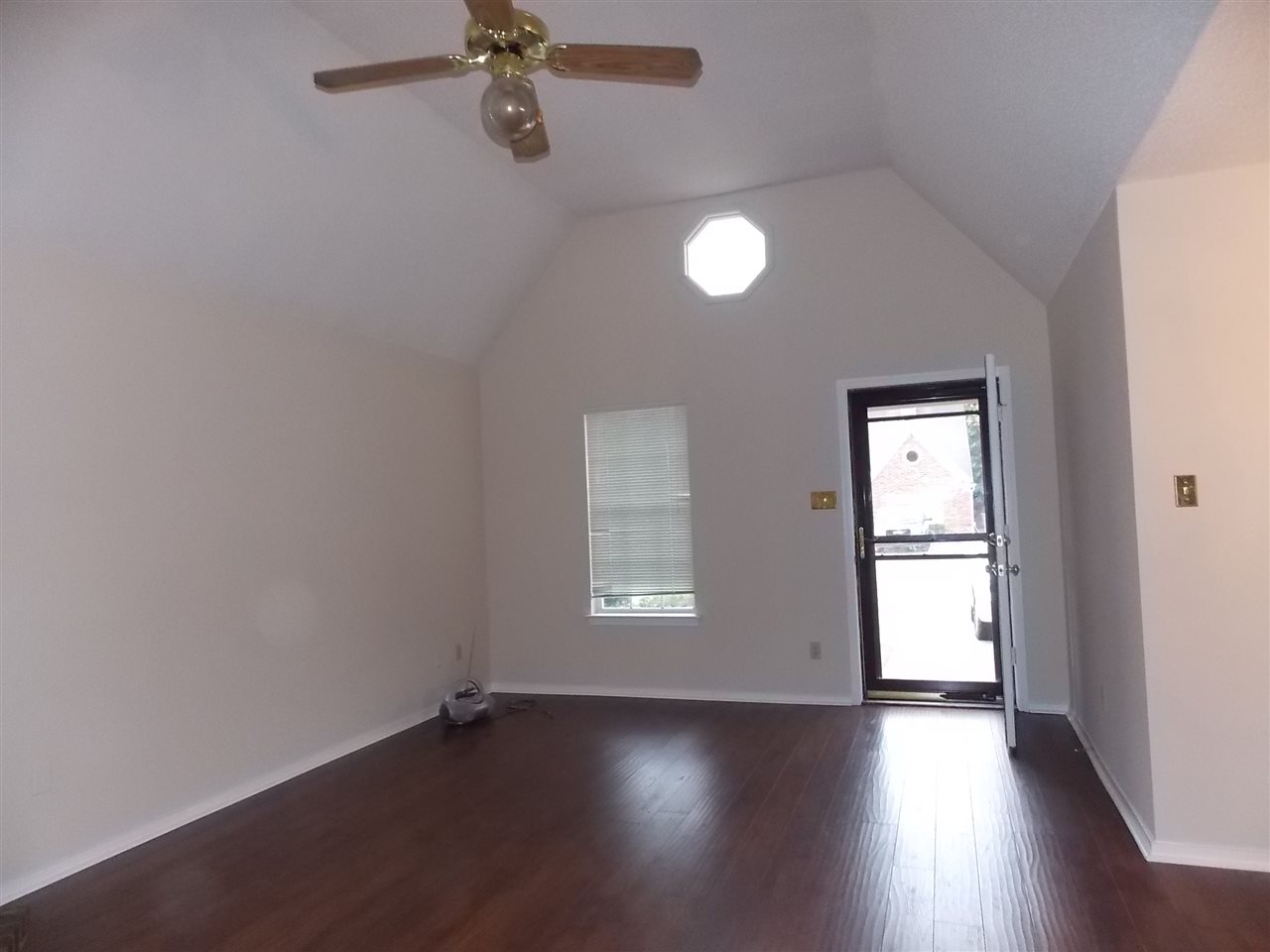 1580 Beaver Trail Dr, Cordova, TN 38016 photo 9