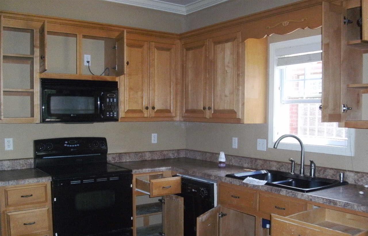 145 Henderson Rd, Jackson, TN 38305 photo 4