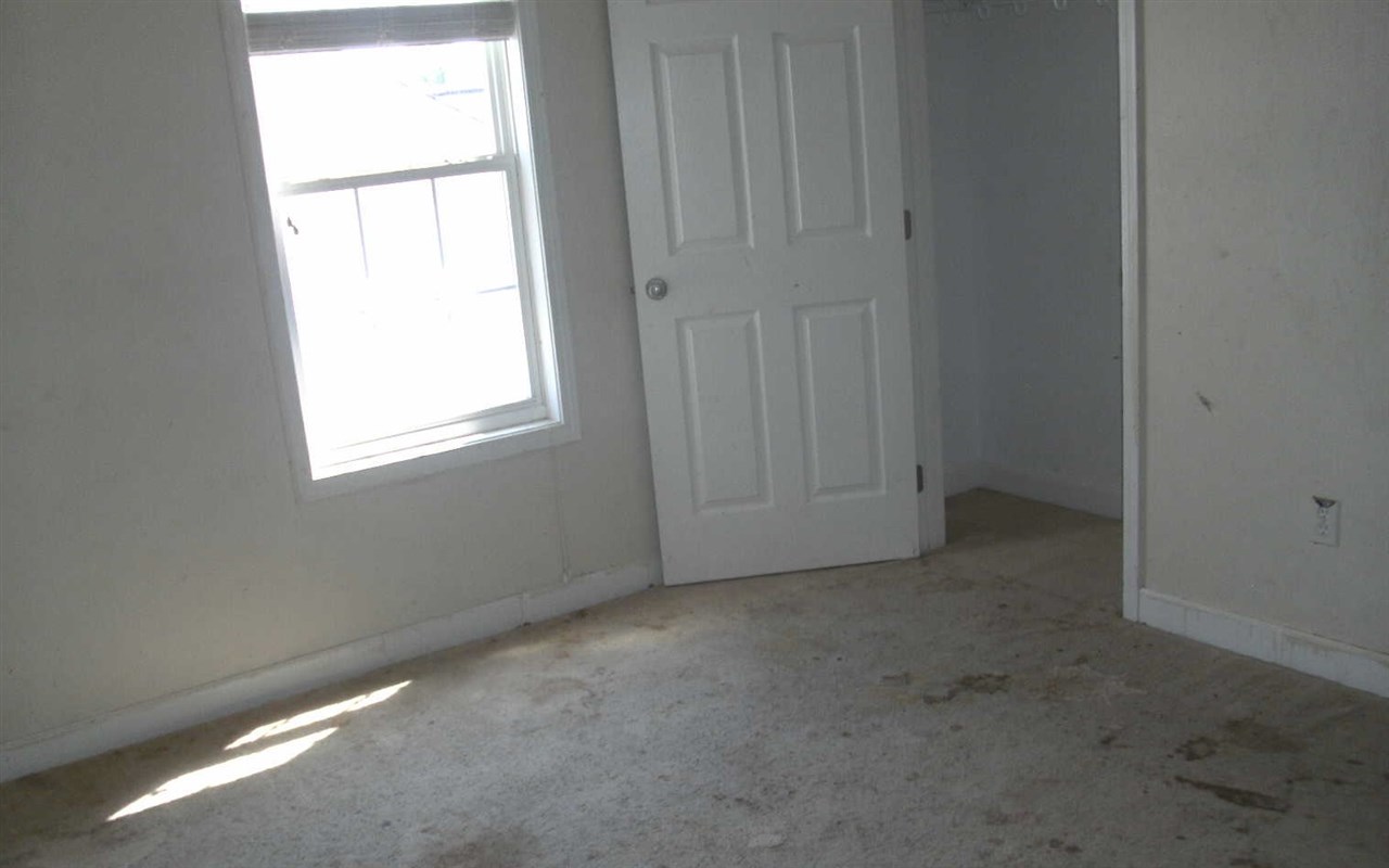 145 Henderson Rd, Jackson, TN 38305 photo 9