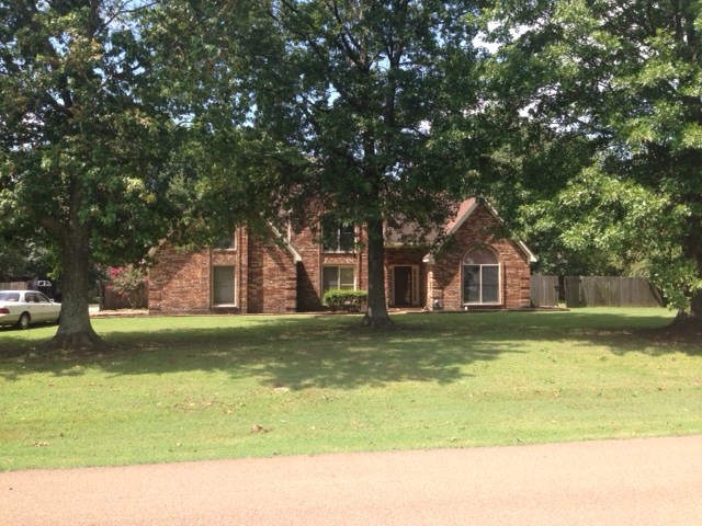 3285 Wolstenholme Dr, Bartlett, TN 38133 photo 1